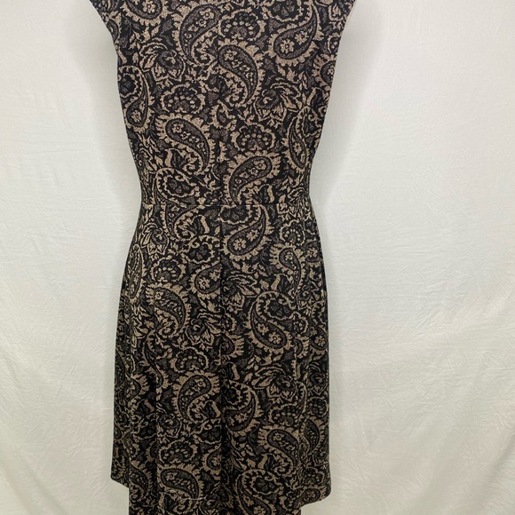 Tommy Hilfiger, dress size 10,Metallic, black and gold . - Picture 4 of 10